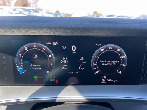 New 2026 Volkswagen Tiguan SE R-Line AWD/4WD image 15