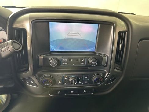 Used 2018 Chevrolet Silverado 1500 LT w/ All Star Edition image 22