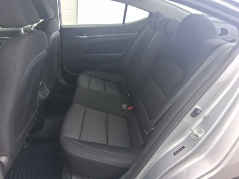 Used 2017 Hyundai Elantra Value Edition w/ Cargo Package FWD image 16