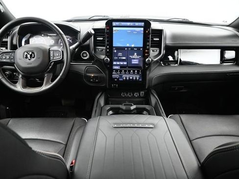 Used 2025 RAM 3500 Limited AWD/4WD image 16