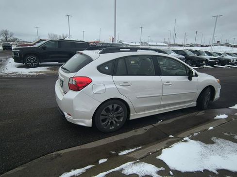 Used 2012 Subaru Impreza 2.0i Sport Premium image 5