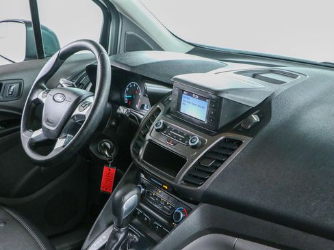 Used 2019 Ford Transit Connect XL FWD image 25
