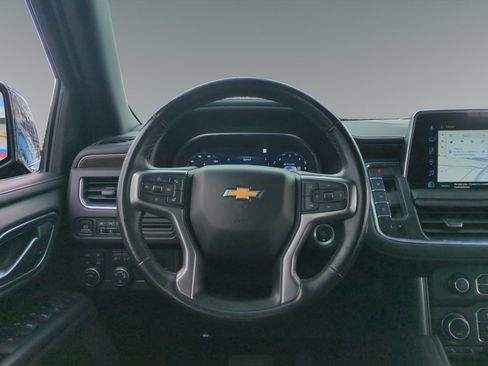 Used 2022 Chevrolet Tahoe LT w/ Luxury Package image 12