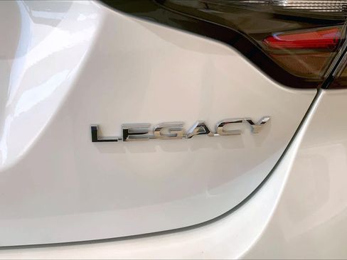 Used 2025 Subaru Legacy Premium AWD/4WD image 33