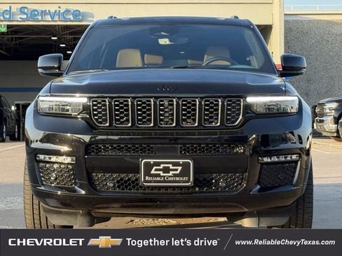 Used 2025 Jeep Grand Cherokee L Summit w/ Obsidian Package image 3