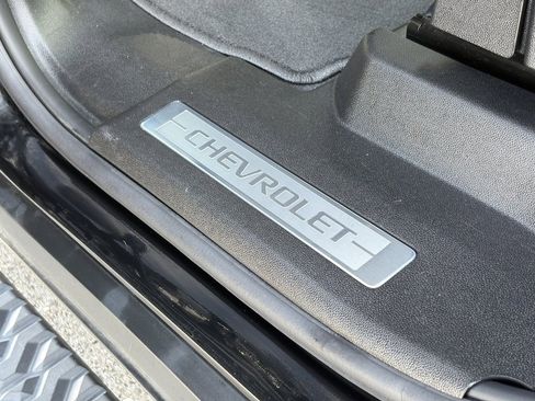 Used 2025 Chevrolet Tahoe Z71 w/ Z71 Off-Road Package image 25