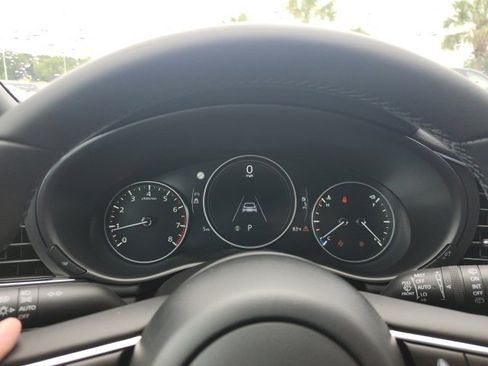 New 2025 MAZDA MAZDA3 Carbon image 39