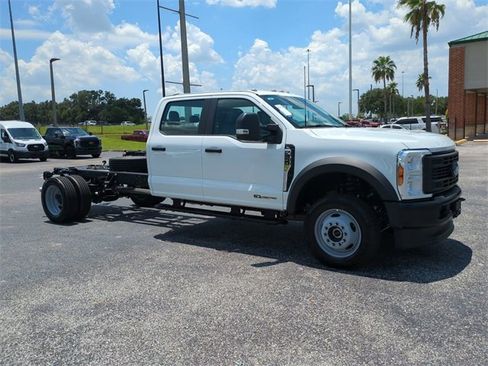 New 2025 Ford F450 XL image 2