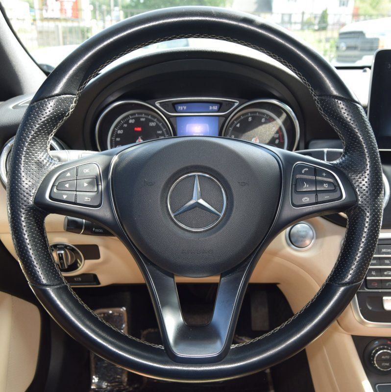 Used 2019 Mercedes-Benz CLA 250 4MATIC w/ Premium Package image 26
