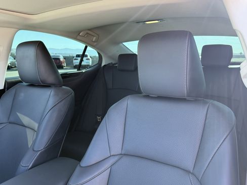 Certified 2024 Lexus ES 350 w/ Accessory Package (Z1) FWD image 20