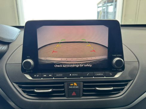 Used 2022 Nissan Altima 2.5 SV FWD image 28