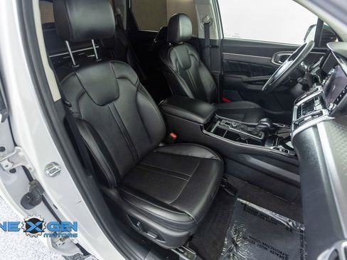 Used 2022 Kia Sorento SX AWD/4WD image 43