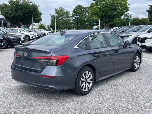 Used 2023 Honda Civic LX image 5