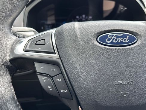 Used 2024 Ford Edge SEL w/ Convenience Package AWD/4WD image 18