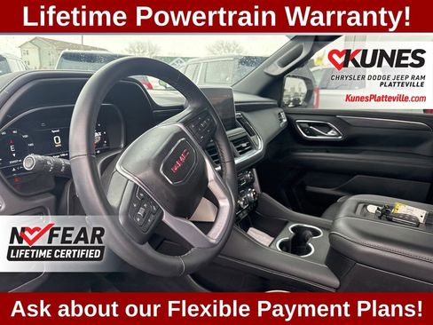 Used 2023 GMC Yukon SLT w/ SLT Luxury Package AWD/4WD image 23