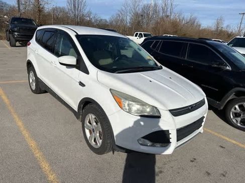 Used 2013 Ford Escape SE image 16