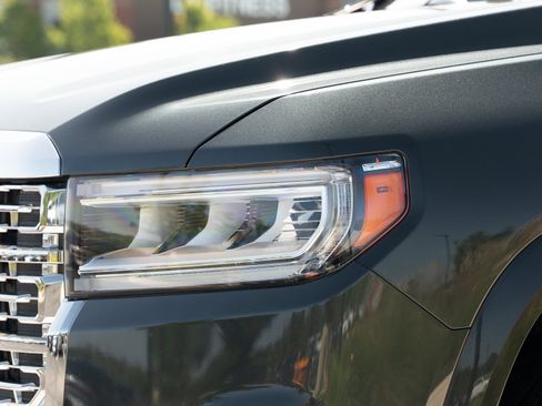 Used 2021 GMC Acadia Denali w/ Denali Ultimate Package AWD/4WD image 32