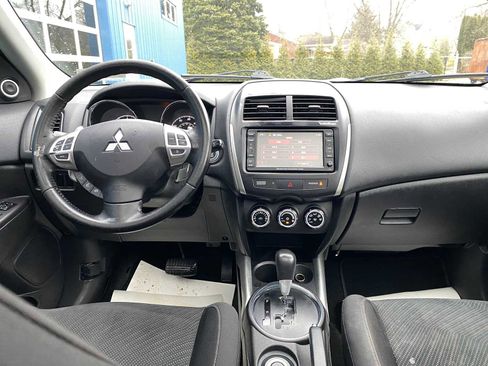 Used 2013 Mitsubishi Outlander Sport SE image 7