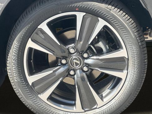 New 2026 Lexus UX 300h FWD image 12