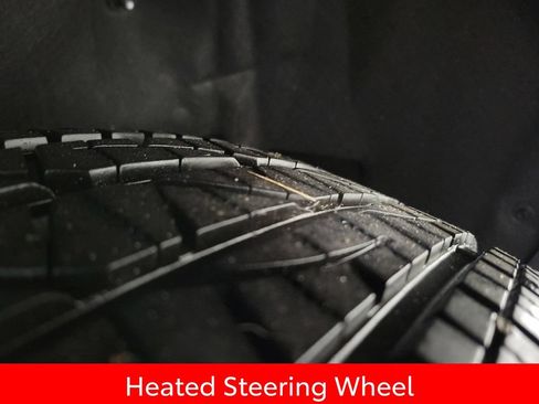 Used 2024 Jeep Grand Cherokee Laredo w/ Luxury Tech Group I AWD/4WD image 11