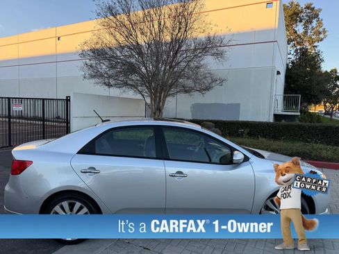 Used 2012 Kia Forte SX w/ Tech Pkg image 6