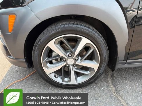 Used 2020 Hyundai Kona Limited AWD/4WD image 9