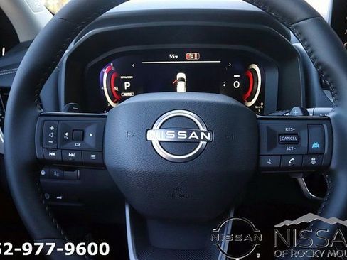 New 2026 Nissan Rogue Platinum w/ Platinum Premium Package AWD/4WD image 17