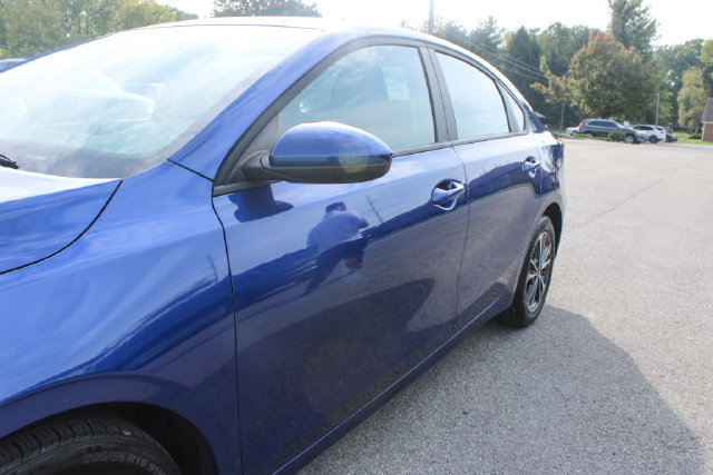 Used 2024 Kia Forte LXS FWD image 41