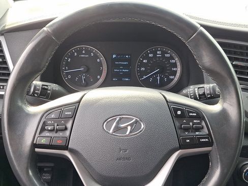 Used 2017 Hyundai Tucson Limited image 19