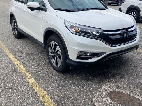 Used 2015 Honda CR-V Touring image 2
