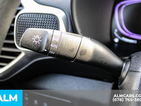 Used 2025 Kia Soul LX image 23