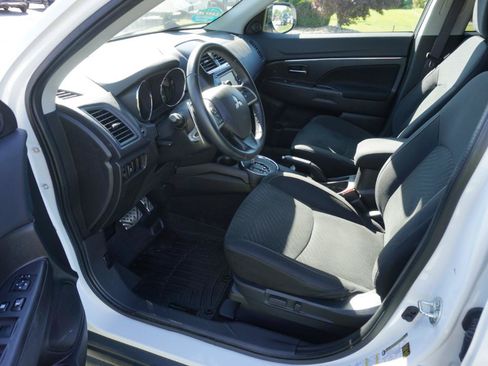 Used 2015 Mitsubishi Outlander Sport GT FWD image 7