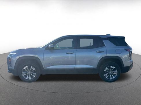 Used 2025 Chevrolet Equinox LT image 9