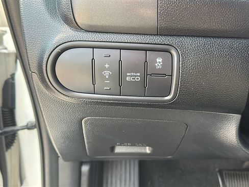 Used 2016 Kia Forte LX FWD image 20