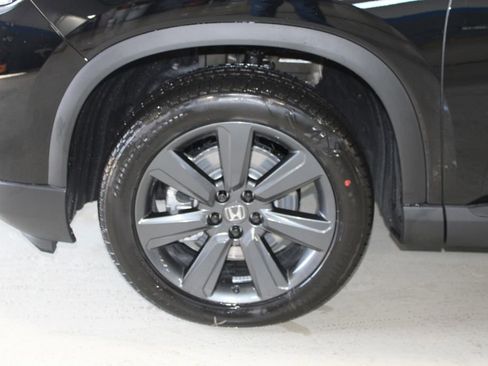 New 2026 Honda Pilot Sport image 6