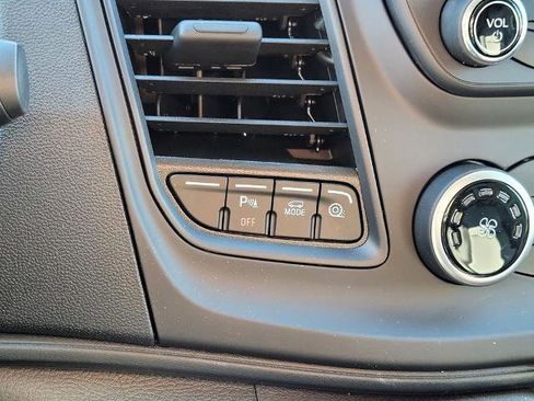 New 2025 Ford Transit 150 Low Roof image 22