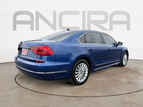 Used 2016 Volkswagen Passat 1.8T SE FWD image 11