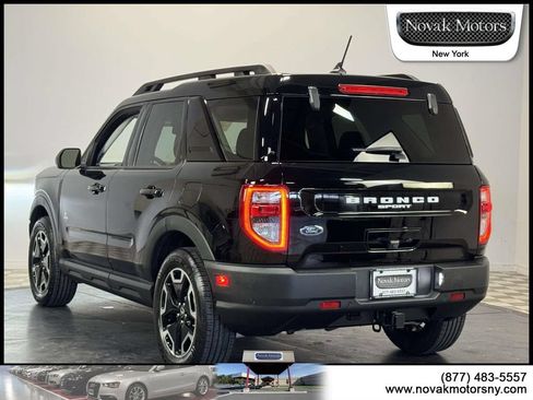 Used 2023 Ford Bronco Sport Outer Banks w/ Tech Package AWD/4WD image 6