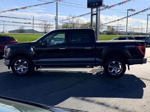 Used 2022 Ford F150 XLT w/ Equipment Group 302A High AWD/4WD image 8