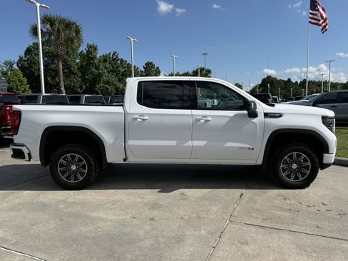 Used 2025 GMC Sierra 1500 AT4 AWD/4WD image 3