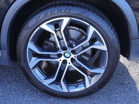 Used 2021 BMW X5 sDrive40i w/ Premium Package image 44