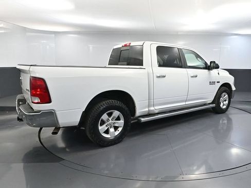 Used 2017 RAM 1500 Classic SLT AWD/4WD image 4