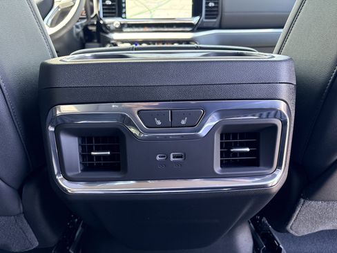 New 2026 Chevrolet Silverado 3500 LTZ w/ LTZ Convenience Package AWD/4WD image 27