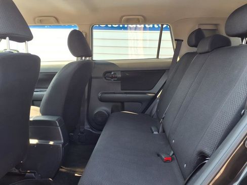 Used 2010 Scion xB image 10