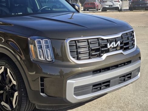 Used 2023 Kia Telluride S w/ S Sunroof Package image 11