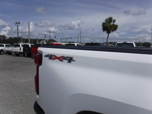 Used 2022 Chevrolet Silverado 2500 W/T w/ WT Fleet Convenience Package AWD/4WD image 5