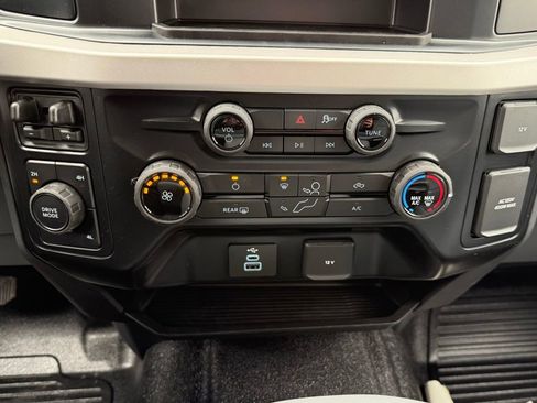 New 2026 Ford F350 XL w/ XL Chrome Package image 45
