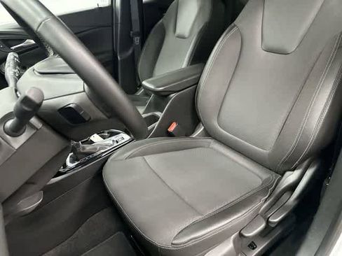 Used 2025 Buick Encore GX Preferred FWD image 10