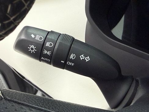 Used 2024 Toyota Sequoia Capstone image 16