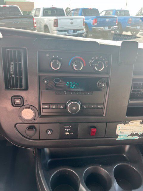 Used 2012 Chevrolet Express 2500 RWD image 36